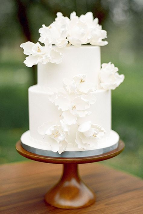 Black And White Wedding Cake, Square Wedding Cakes, Brides Cake, Black Wedding Cakes, Modern Cakes, White Wedding Cakes, Simple Wedding Cake, Cheap Wedding Invitations