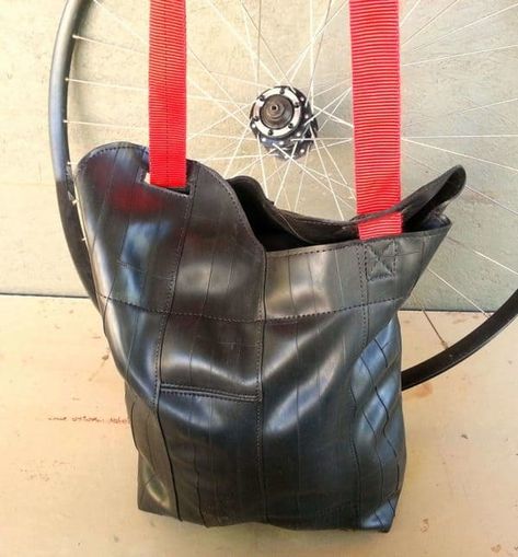 Bike Tube Upcycled Into Tote Bag Accessories Recycled Rubber Upcycle Bike, Repurpose Tires, Bike Tube Crafts, Upcycled Leather Jacket, Upcycled Inner Tubes, Repurposed Tire, Chain Crafts, Upcycled Bike, Tube Crafts