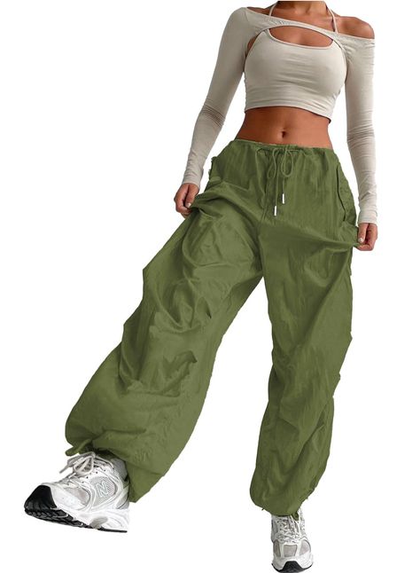 Cargo Pants Women Baggy, Y2k Tracksuit, Y2k Street Style, Parachute Cargo Pants, Y2k Cargo Pants, Oversized Y2k, Adidas Samba Outfit, Trashy Outfits, Parachute Cargo