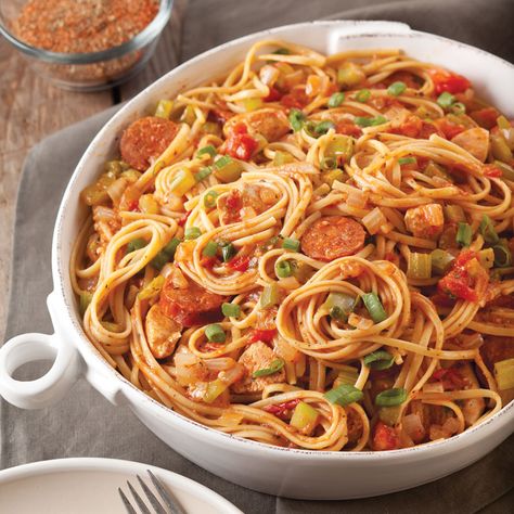 This pastalaya from Kid Chef Eliana is packed with flavor. Pastalaya Recipe, Jambalaya Pasta, New Orleans Recipes, Creole Cooking, Cajun Pasta, Cajun Dishes, Cajun Creole Recipes, Cajun Cooking, Louisiana Recipes