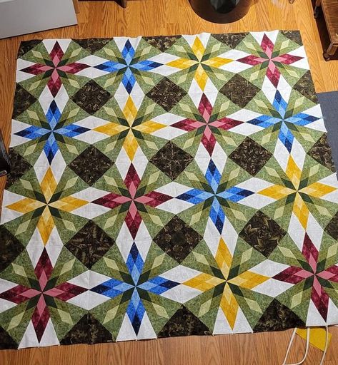 Quilting Triangles, American Quilts Patterns, Free Quilt Block Patterns, Free Quilting Patterns, Modern Quilting Designs, Kaleidoscope Quilt, Quilting Designs Patterns, Scrappy Quilt Patterns, Quilt Block Patterns Free