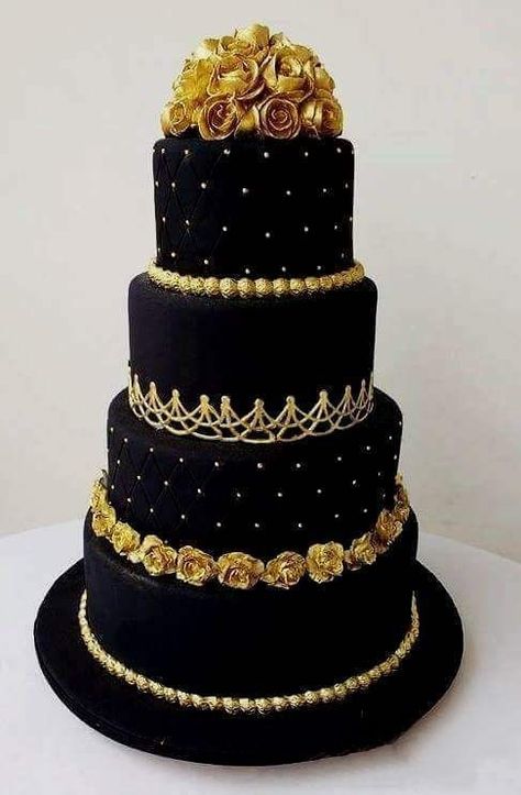 Quinceanera Cakes Black And Gold, Black And Gold Quinceanera Cake, Black And Gold Quince Cake, Black And Gold Wedding Cake, Black And Gold Birthday Cake, Black And Gold Cake, Fancy Wedding Cakes, Black And White Wedding Cake, Black And Gold Wedding