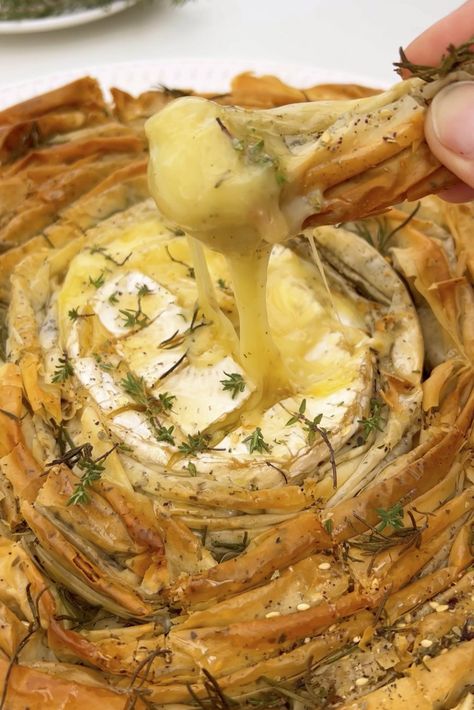 Ruffle Fillo Baked Brie — Antoniou Fillo Pastry Philo Pastry, Phyllo Appetizers, Philo Dough, Filo Pastry Recipes, Melted Brie, Phyllo Dough Recipes, Phyllo Recipes, Pastry Appetizer, Brie Recipes