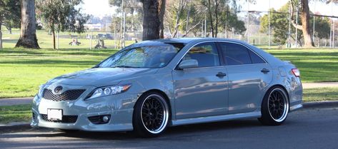 2011 Toyota Camry SE 2010 Toyota Camry, 20 Inch Rims, Camry 2007, Camry Se, 2011 Toyota Camry, Cute Date Ideas, Cool Car Pictures, Car Mods, Toyota Camry