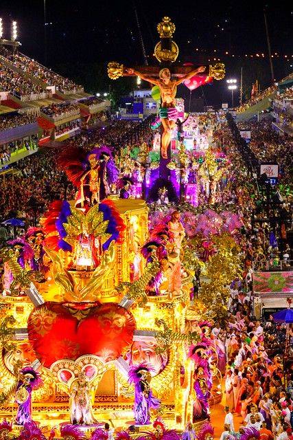 Carnaval Rio 2020 - Mangueira - Fernando Grilli | Riotur | Flickr Rio Festival Carnivals, Salvador Brazil Carnival, Rio Festival Aesthetic, Brazil Carnival Aesthetic, Rio Brazil Carnival, Brazil Festival Rio Carnival, Carnaval Aesthetic, Rio Aesthetic, Carnival Rio