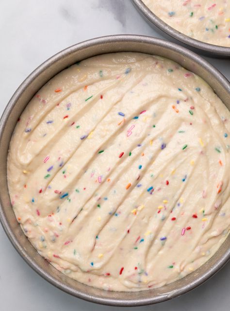 Birthday Cake Batter, Funfetti Cake Recipe, Funfetti Birthday Cake, Funfetti Birthday, Cream Cheese Buttercream Frosting, Baker By Nature, White Birthday Cakes, Colorful Cake, Magnolia Bakery