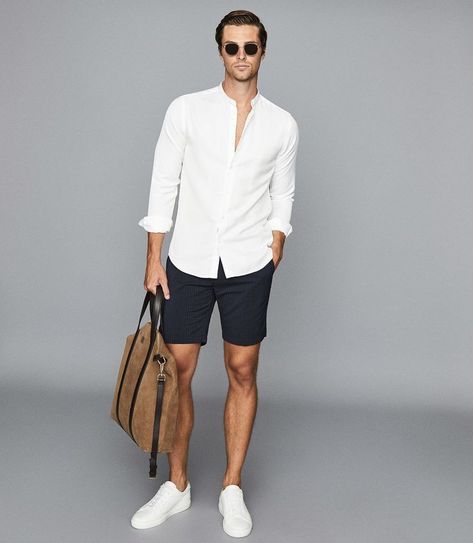 Mens Smart Casual Outfits, Mens Shorts Outfits, Suede Tote Bag, Mens Summer Outfits, Spring Outfits Men, Mens Casual Outfits Summer, Smart Casual Men, Stylish Men Casual, Suede Tote