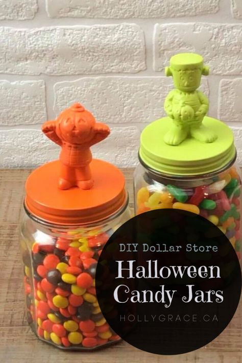 Diy Halloween Candy Jar, Candy Jars Diy, Halloween Candy Jar, Diy Halloween Candy, Halloween Tea Party, Candy Decorations Diy, Crafts With Glass Jars, Halloween Gift Baskets, Halloween Jars