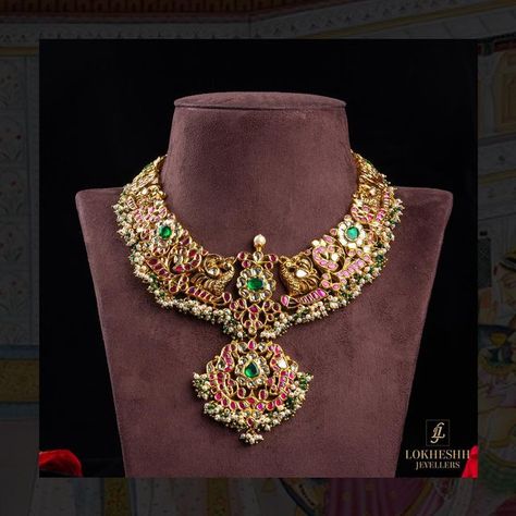 Heavy Jewelry, Gold Jewelry Prom, Bridal Jewellery Earrings, Kundan Jewellery Bridal, Indian Wedding Jewelry Sets, Bridal Jewelery, Gold Bridal Necklace, Kundan Jewellery Set, Antique Necklaces Design