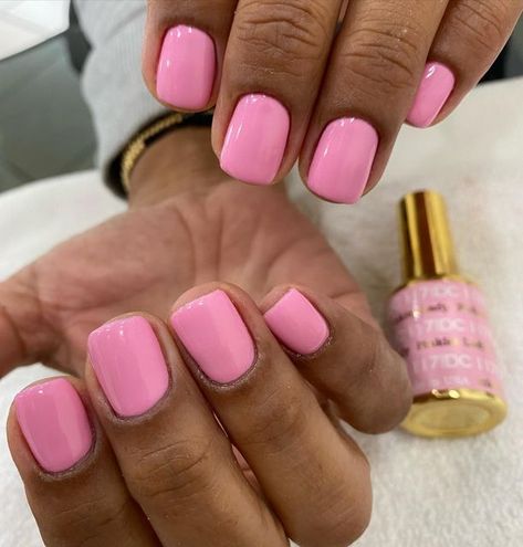 Dnd Dip Powder Colors Pink, Dnd Dip Powder Colors, Dnd Pink Gel Polish Colors, Opi Dip Powder Colors, Dnd Nail Colors, Pink Dip Powder Nails, Dnd Gel Polish Colors, Dip Powder Colors, Dnd Gel Polish