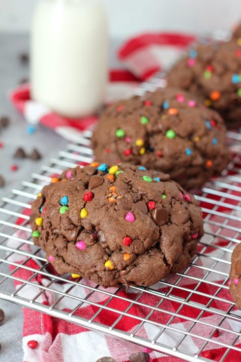 Cosmic Brownie Cookies, Baking With Blondie, Cosmic Brownies, Cookie Brownie Recipe, Levain Bakery, Giant Cookie, Cookies Baking, Lactation Cookies, Gourmet Cookies