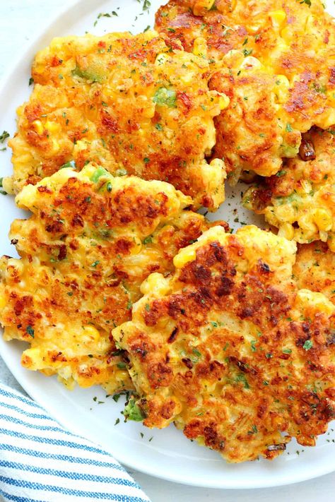 Creamed Corn Fritters Recipe, Creamed Corn Fritters, Recipe For Corn Fritters, Corn Fritters Recipe, Sweet Corn Casserole, Fresh Corn Recipes, Rice And Corn, Corn Fritter, Corn Recipes Side Dishes