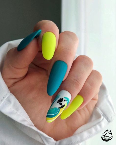 Summer Nail Designs, Floral Nail Designs, Long Nail Designs, Nail Art Designs Summer, Simple Acrylic Nails, Nail Art Designs Videos, Round Nails, Trendy Nail Design, Floral Nails