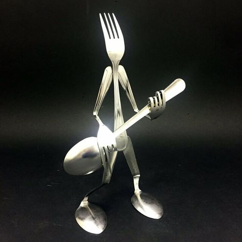 Recycled Silverware, Metal Welding Art, Cutlery Art, Silverware Crafts, Silverware Art, Recycled Metal Art, Spoon Art, Welding Art Projects, Fork And Spoon