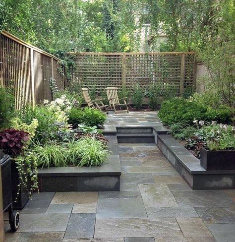 Small Courtyard Garden, Courtyard Garden Design, Small Garden Fence, Slate Garden, Small Courtyard, Small Courtyard Gardens, Courtyard Gardens Design, Small Patio Garden, Small Courtyards