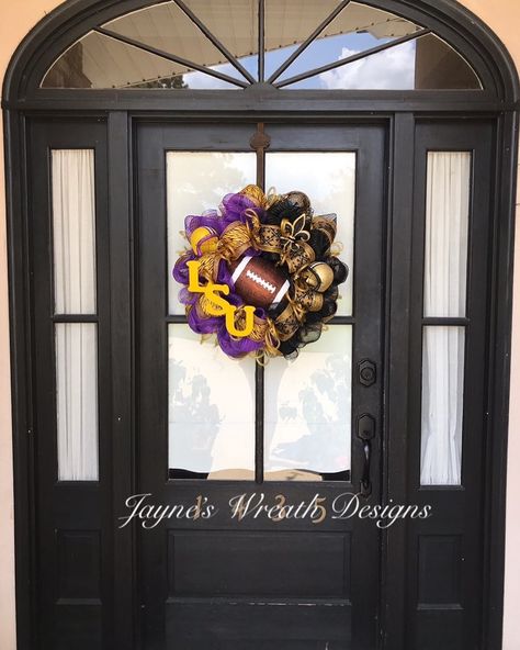 Football Wreaths, New Orleans Saints Football, Football Wreath, Saints Football, Wreath Designs, New Orleans Saints, Fall Thanksgiving, Door Wreaths, Fall Wreath