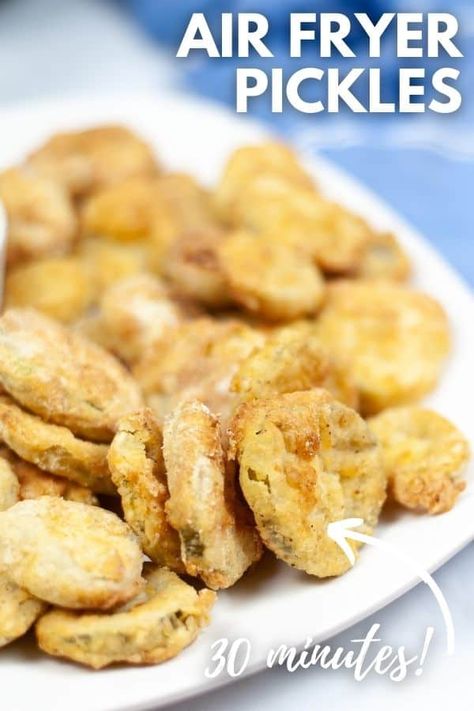 Air fryer fried pickles are seriously amazing. If you have never been to a fair and tried this delicacy, you are missing out. Try this recipe! Fried Pickle Recipe, Air Fryer Fried Pickles, Fried Cucumbers, Fried Pickles Recipe, Juicy Hamburgers, Pickle Chips, The Slow Roasted Italian, Pickle Recipe, Road House