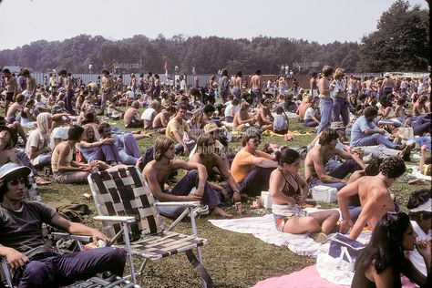 Fans at the Grateful Dead Concert | Englishtown NJ 3 September 1977 | James R Anderson Photography Grateful Dead Concert, Marshall Tucker Band, New Haven Connecticut, The Grateful Dead, Large Crowd, The Marshall, Labor Day Weekend, Grateful Dead, Labor Day