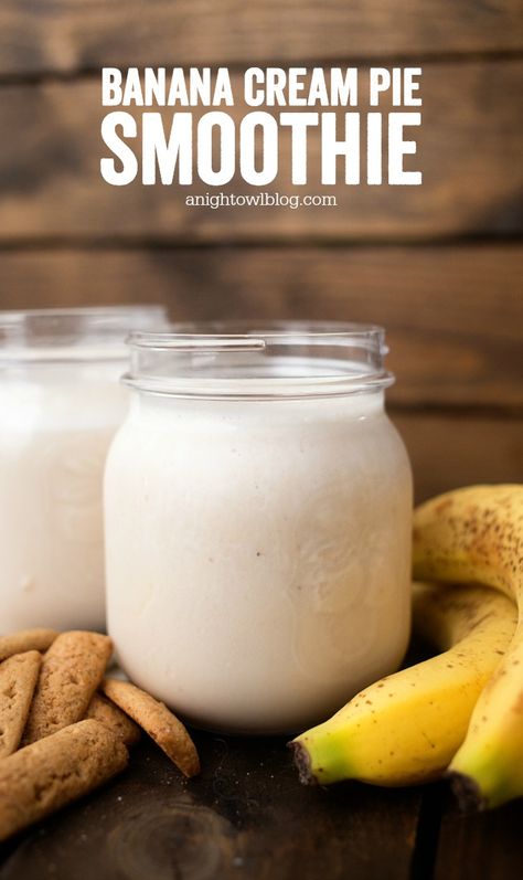 Banana Cream Pie Smoothie - all the flavors of a sweet banana cream pie in a good for you smoothie! Banana Cream Smoothie, Banana Cream Pie Smoothie, Strawberry Kiwi Smoothie, Smoothie Recipies, Banana Smoothie Healthy, Banana Pie, Kiwi Smoothie, Smoothie Prep, Delicious Drink Recipes