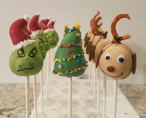 Grinch Cake Pop Ideas, Grinch Cakepops, Grinch Sweets, Grinch Cake Pops, Christmas Strawberries, Grinch Treats, Grinch Christmas Treats, Whoville Tree, Christmas Whoville