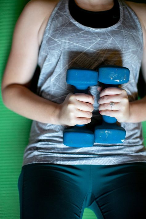 Are 2kg Dumbbells Effective At Getting Results? - Simple Fitness Hub 2kg Dumbbell Workout, Uber Ride, Chest Muscles, Dumbbell Set, Free Weight, Build Lean Muscle, Proper Diet, Bicep Curls, Resistance Training