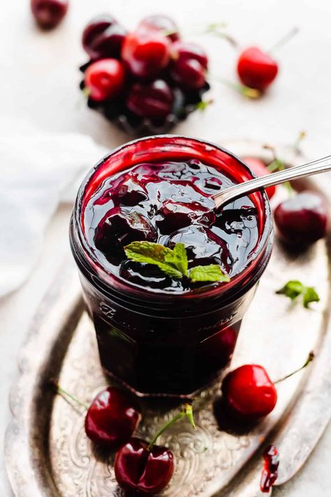 Cherry Compote comes together in just 10 minutes with a few simple ingredients. This luscious dessert sauce is the perfect topping for vanilla ice cream, french toast, or for using in one of my black forest desserts! Forest Desserts, Cherry Compote Recipe, Fresh Cherry Recipes, Cherry Pie Cookies, Cherry Pie Bars, Pie Fillings, Cherry Topping, Cherry Crumble, Cherry Compote