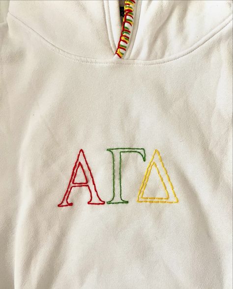 SORORITY HOODIES😍😍 Made to order & can be customized for any sorority!! $65 + shipping (or local pickup for ttown/bham girls) $120 for big/little bundle Taking a limited number of orders on these for now so get your orders in!!!!! Diy Sorority Merch, Sorority Merch Ideas Trendy, Sorority Hoodies, Embroidery Hoodies, Sorority Ideas, Patchwork Hoodie, Sorority Sweatshirts, Sorority Merch, Greek Gifts