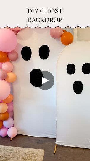 Ghost Backdrop, Diy Halloween Backdrop, Ghost Theme Party, Cute Backdrops, Halloween Party Backdrop, Pumpkin Song, Diy Ghost, Halloween Party Photo, Halloween Photo Booth