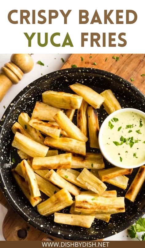 Cassava Fries, Yuca Fries, Fries Recipe Oven, Yucca Recipe, Yuca Recipes, Yucca Fries, Salty Recipes, Paleo Appetizers, Lectin Free