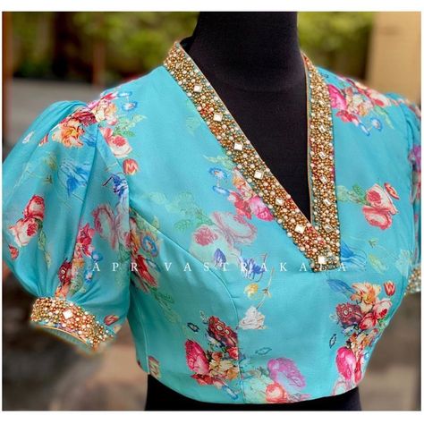 1,385 Likes, 1 Comments - FascinateBlouses (@fascinateblouses) on Instagram: “#puffsleeves #Vneck floral printed organza blouse designed @aprvastrakala_official  Designer Blouse…” Organza Blouse Designs Latest, Organza Blouse Designs, Latest Blouse Styles, Designer Blouse Ideas, Blouse Designed, Blouse Designs High Neck, Printed Organza, Blouse Ideas, Saree Blouse Neck Designs