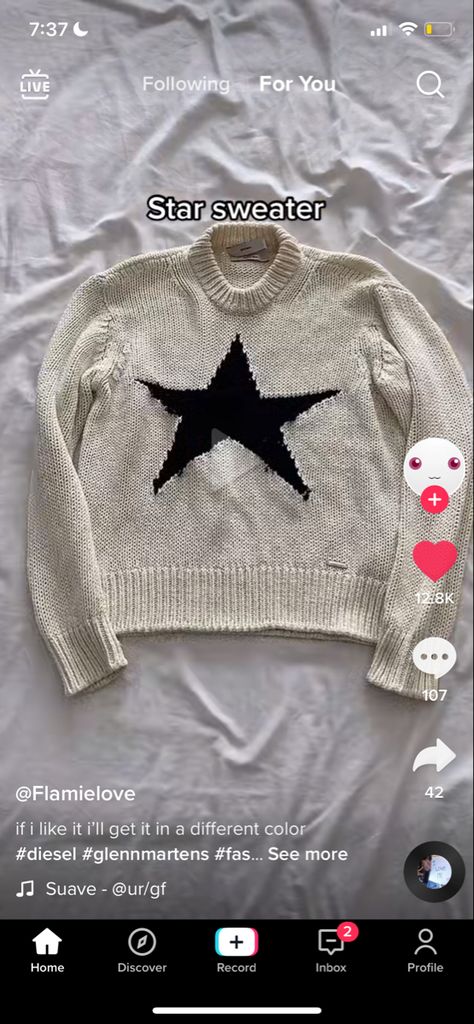 Star Sweater Y2k, Crochet Star Sweater, Star Sweater, Girly Images, Star Girl, Rococo, Fashion Killa, Aesthetic Outfits, Sweater Weather