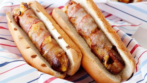 Texas Tommy Hot Dogs Bacon Wrapped Hotdogs, Wrapped Hot Dogs, Burger Dogs, Chicken Sandwiches, Hot Dog Recipes, Mouth Watering Food, Dog Recipes, Bacon Wrapped, Grilling Recipes