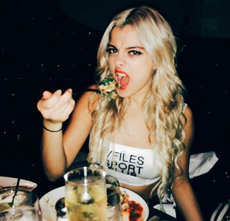 "Food" ~ instagram Bebe Rexha Instagram, Bebe Rexa, Celeb Icons, Diet Mountain Dew, Food Instagram, Bebe Rexha, Mountain Dew, Fictional Crushes, Instagram Food