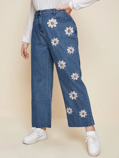 Plus Floral Embroidery Baggy Jeans | SHEIN USA Baggy Clothes Aesthetic Girl, 70s Aesthetic Fashion, Plus Size Gym Outfits, Fashion Nova Plus Size, Fancy Shirt, Shein Jeans, Girls Crop Tops, Baggy Clothes, Trendy Dress Outfits