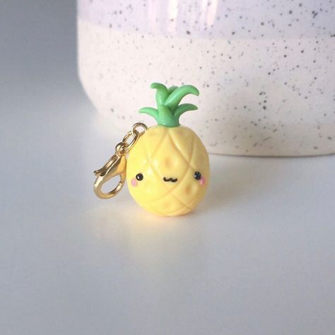 Polymer Clay Pineapple, Polymer Clay Kawaii Earrings, Clay Pineapple, Kawaii Pineapple, Clay Kawaii, Mini Clay, Polymer Clay Kawaii, Clay Keychain, Instagram Creator