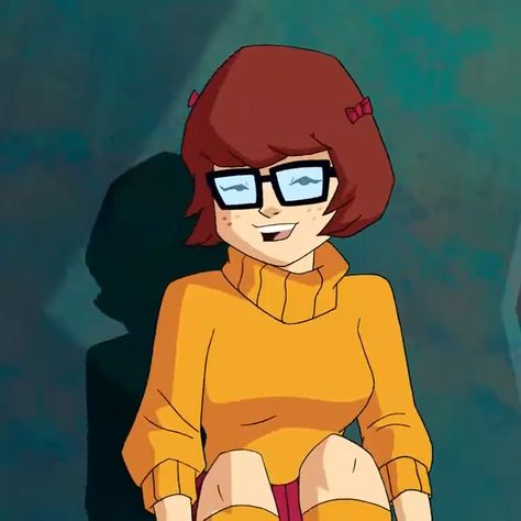 Scooby Doo Mystery Incorporated Velma, Vera Scooby Doo, Velma Pfp, Vilma Scooby Doo, Velma Fanart, Velma Aesthetic, Costumes With Glasses, Daphne From Scooby Doo, Mystery Incorporated