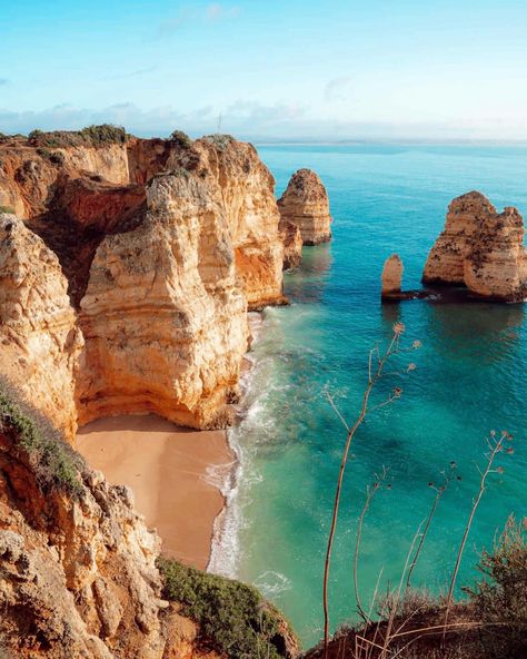 Lagos Portugal, Visit Portugal, Voyage Europe, Dream Travel Destinations, Portugal Travel, Road Trip Itinerary, Future Travel, Beautiful Places To Travel, Best Places To Travel