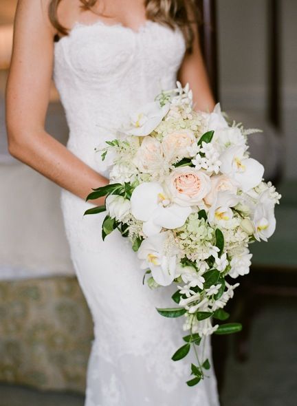 Classically beautiful white bouquet by Southern Blooms, Charlottesville, VA Rustic Spring Wedding, Garden Rose Bouquet, Unique Wedding Bouquet, Greenery Wedding Bouquet, Spring Wedding Bouquets, Cascading Wedding Bouquets, Wedding Ceremony Ideas, Red Bouquet Wedding, Cascade Bouquet