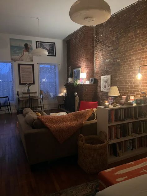 Boyfriend Apartment Decor, Exposed Brick Walls Living Room, Brick Wall Apartment, Exposed Brick Apartment, Living Room Brooklyn, City Apartment Aesthetic, Brick Apartments, City Apartment Decor, Brick Wall Living Room