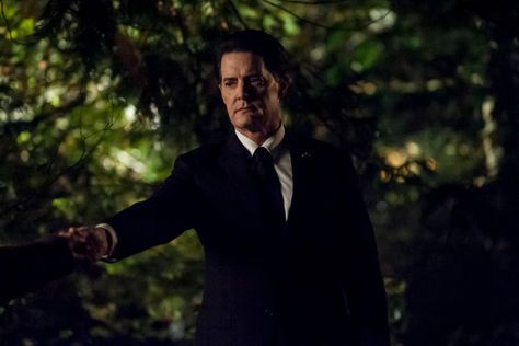 ‘Twin Peaks’: 9 New Facts About the Series’ Past and Future From Mark Frost’s Book New details on the nuclear episode, Annie Blackburn, and Evil Cooper emerge in Mark Frost's "Twin Peaks: The Final Dossier." Kimmy Robertson, Twin Peaks 2017, Kyle Maclachlan, Laura Palmer, Fan Theories, Best Fan, The Best Films, Twin Peaks, Music Film