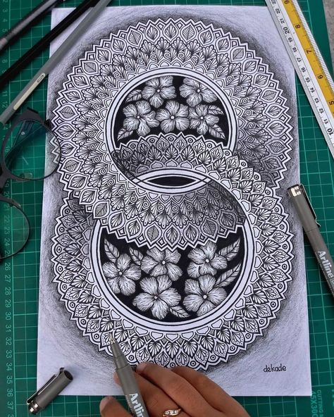 @blxckmandalas’s Instagram post: “• by @tukangoret_ • #blxckmandalas” Hard Mandala Art, Drawing For Competition, Competition Drawing, Pen Art Work, Art Buddha, Buddha Art Painting, Pen Drawings, Mandala Canvas, Mandala Art Therapy