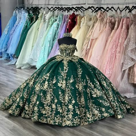 Green Charro Quinceanera Dresses Ball Gown Off The Shoulder Tulle Appliques Mexican Sweet 16 Dresses Green Charro Quinceanera Dresses, Sweet 15 Party Ideas Quinceanera, Quinceanera Themes Dresses, Charro Quinceanera Dresses, Quinceanera Dresses Gold, Dresses Gold, 15 Dresses Quinceanera, Gold Applique, Quinceanera Dresses Blue