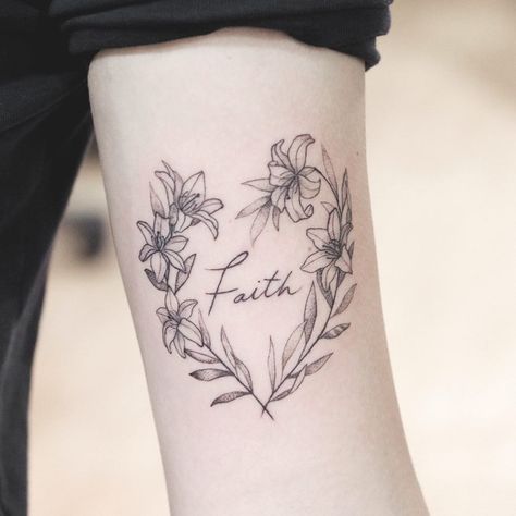 H e d y   H u a n g on Instagram: “♡ Lily wreath ♡ #hedddddy #justiceink #botanical #tattoo #flowers #wreath #lily” Lily Wreath, Tattoo Flowers, Flowers Wreath, Botanical Tattoo, H U, Flower Tattoo, Wreath, Lily, Tattoos