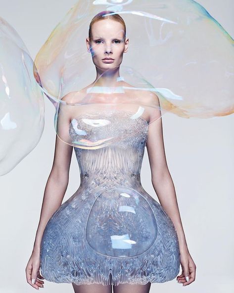 Silicone Dress, Iridescent Clothing, Liquid Dress, 3d Printed Fashion, Glassy Skin, 3d Printed Dress, Glass Dress, Hadron Collider, Porcelain Dress