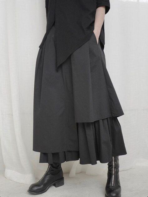 Moon Fashion, Autumn 2023, All Black Outfit, Skirt Women, Mode Inspo, Casual Skirt, Spring And Autumn, Lanvin, Minimalist Fashion