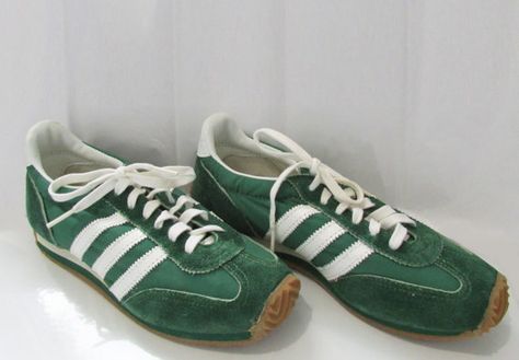 70s Tennis Shoes, 70s Sneakers, Vintage Running Shoes, Masculine Elegance, 70s Shoes, Jr High, Vintage Tennis, Tennis Sneakers, Shoes Vintage