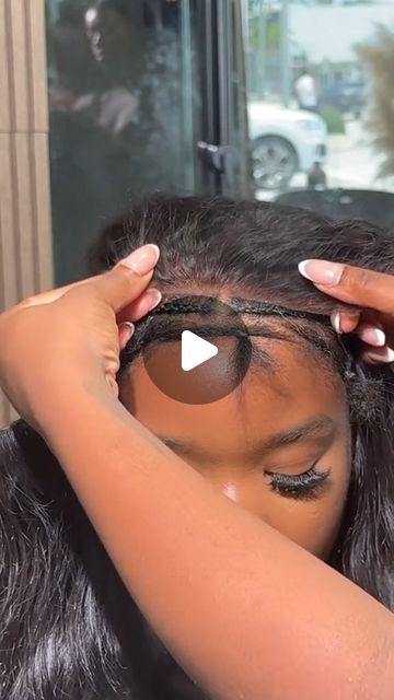 𝐒𝐨𝐠𝐨𝐨𝐝𝐡𝐚𝐢𝐫® Human Hair Lace Wig on Instagram: "Wheeww!!! I love her new technique, the Seamless Closure Install ✨😍 basically I lay the closure down flat right behind the hairline. 
🎉 All #hairbundles & #laceclosure & #lacewigs 20% Off link in my bio
🛒Search hair name: “SG5101” on our bio link to order
——
🌸Cr  Tiktok :  ashleyakemi 
👉 DM for wholesale business
💛 www.sogoodhair.com
√ 100% virgin human hair wigs, bundles,closure& frontal link in my bio
.
.
#wigs #lacewig #lacefrontwigs #wigsforblackwomen #wigtutorial #wigsnatched #blackhairstyles #wigslayer #lacewigs #meltdown #meltedhairline #wiginstall #wiginstallation #wiglife #wigstyling #pixiecut #queenshairstylist #masterstylist #bodywavehair #straightwig #curlywig #bobwigs #silkpressqueen #blackgirlmagic #laceclosurewig Closure Behind Hairline, Wig Behind Hairline, How To Install Frontal Wig, Body Wave Sew In With Closure, Curly Wig Hairstyles For Black Women, Sew Ins With Closure, Closure Wig Hairstyles, Wig Install Hairstyles, Closure Wig Install