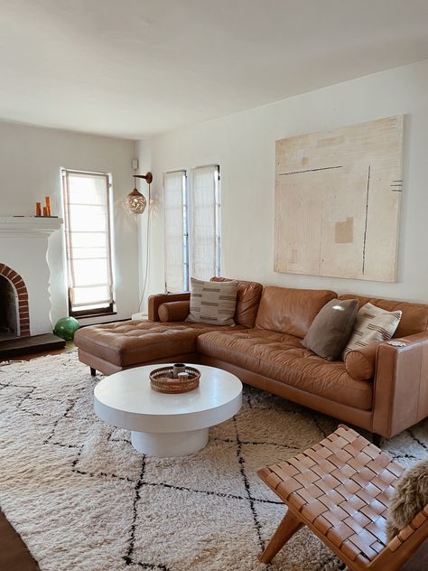 home tour : sophie carpenters insta-famous spanish bungalow – almost makes perfect Morocco Pictures, Linen Roman Shades, Spanish Interior, Spanish Bungalow, Interior Window, Porch Tile, Art Shelves, Bathroom Mirror Lights, Roman Shade