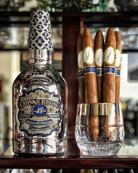 Chivas Regal, Mens Luxury Lifestyle, Money Lifestyle, Premium Cigars, Good Cigars, Rich Money, Alcohol Bottles, Cigars And Whiskey, Chanel Purse