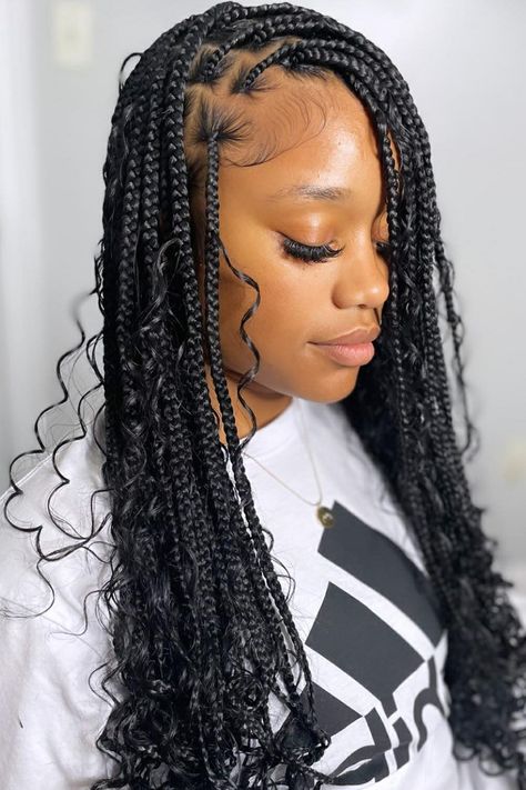 Bohemian Braids Breading Hairstyles, Godess Breads Hairstyle, Natural Hair Maintenance, Bohemian Braids, All Hairstyles, Classic Hairstyles, Aesthetic Women, Hair Maintenance, Boho Braids